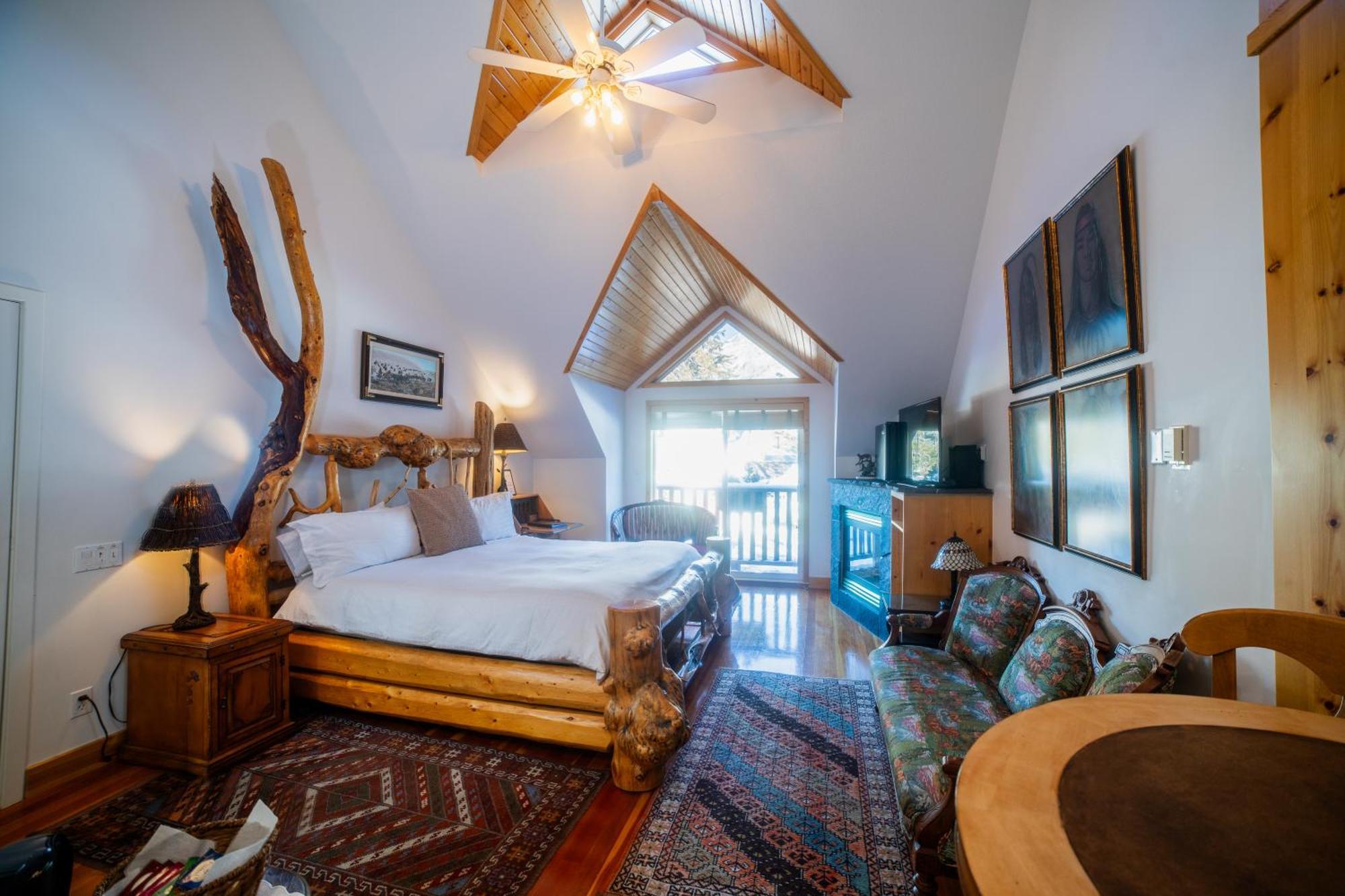 Beaujolais Boutique B&B At Thea'S House Banff Zewnętrze zdjęcie